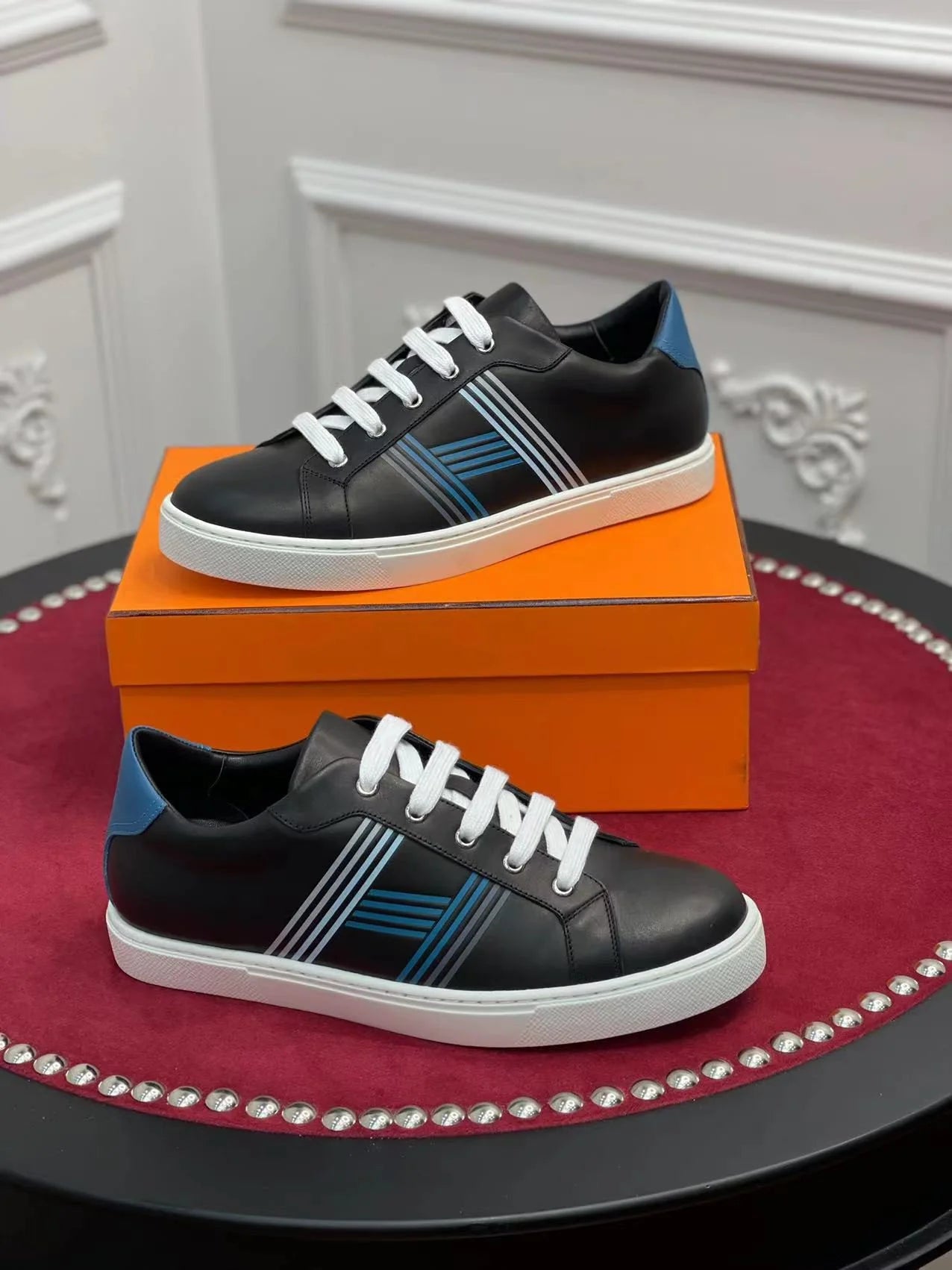 HERMES SNEAKER