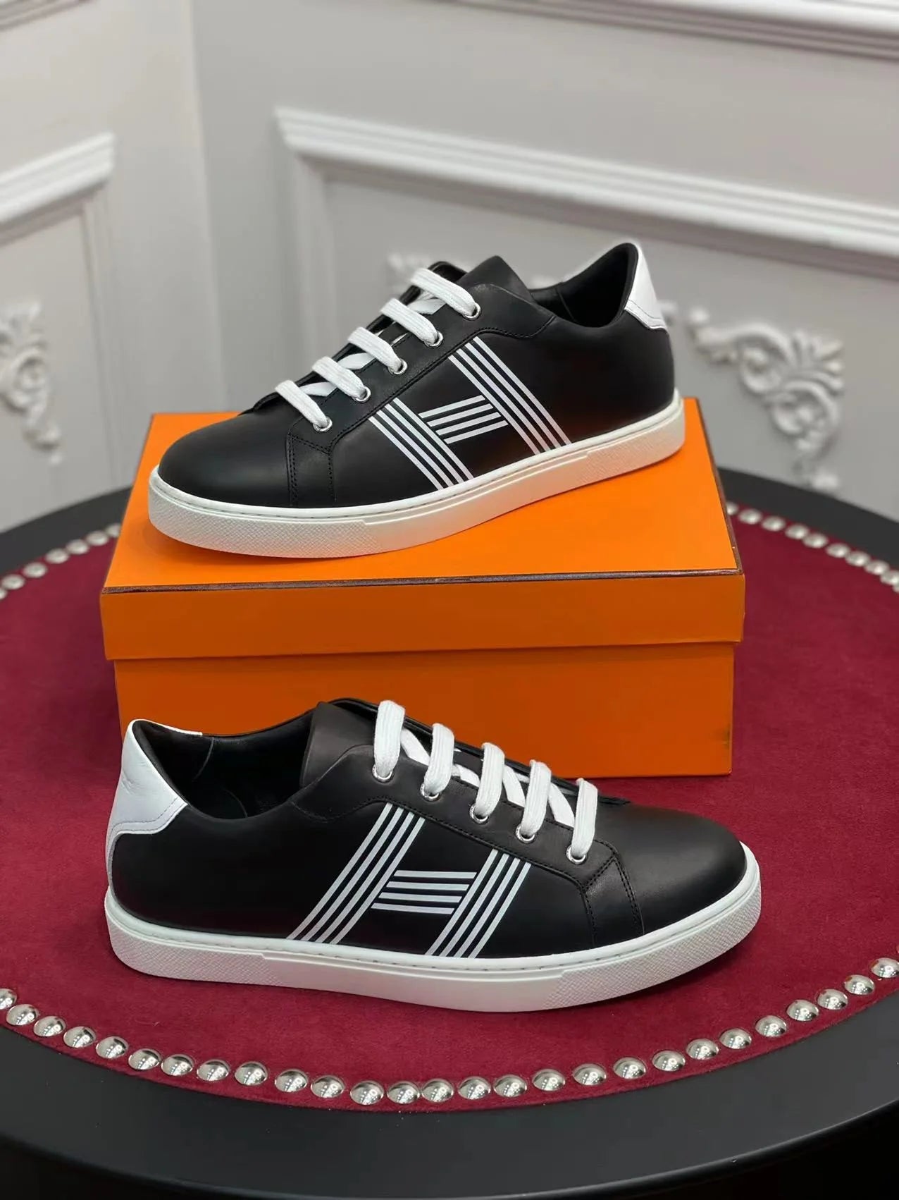 HERMES SNEAKER