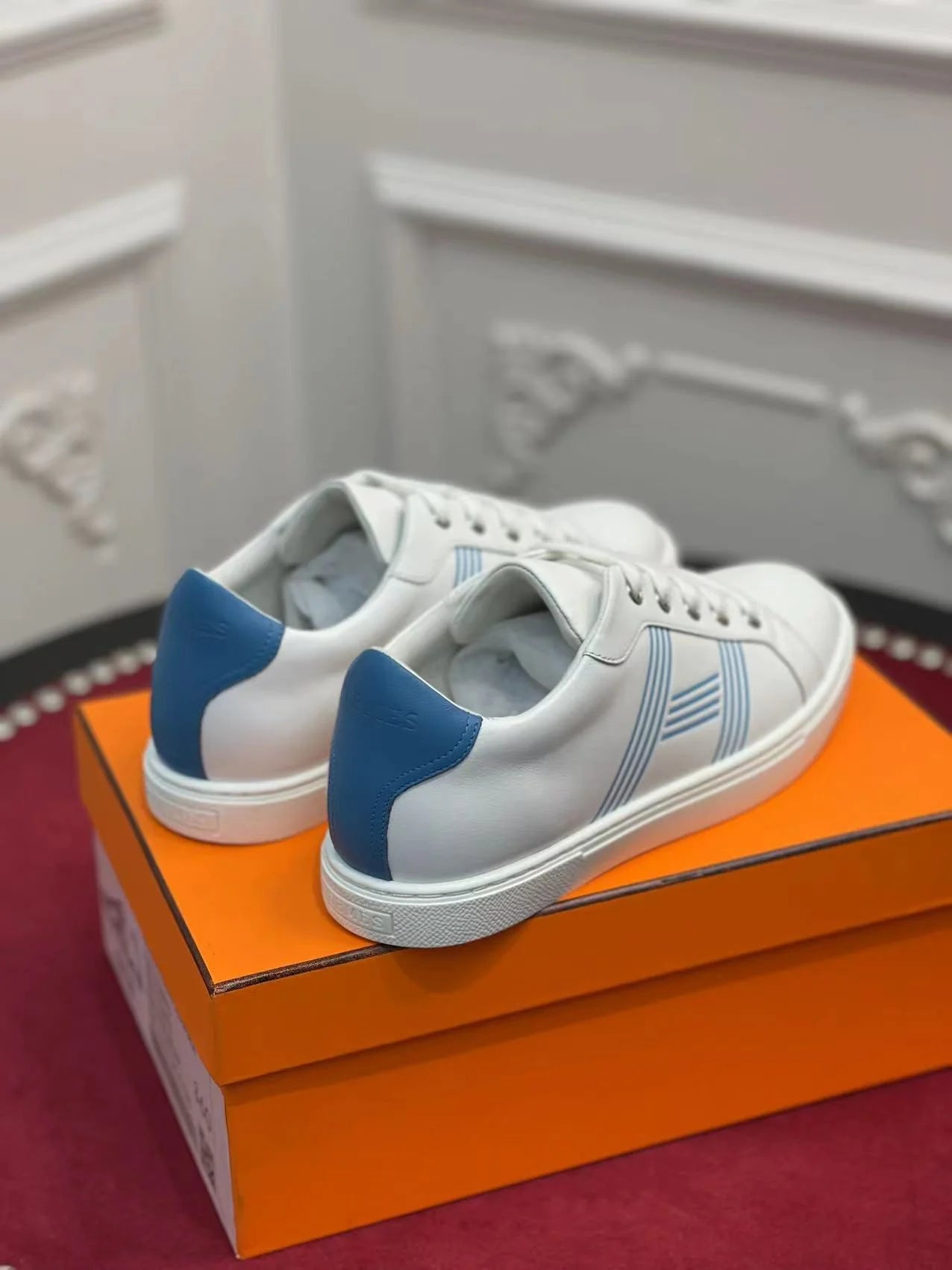 HERMES SNEAKER