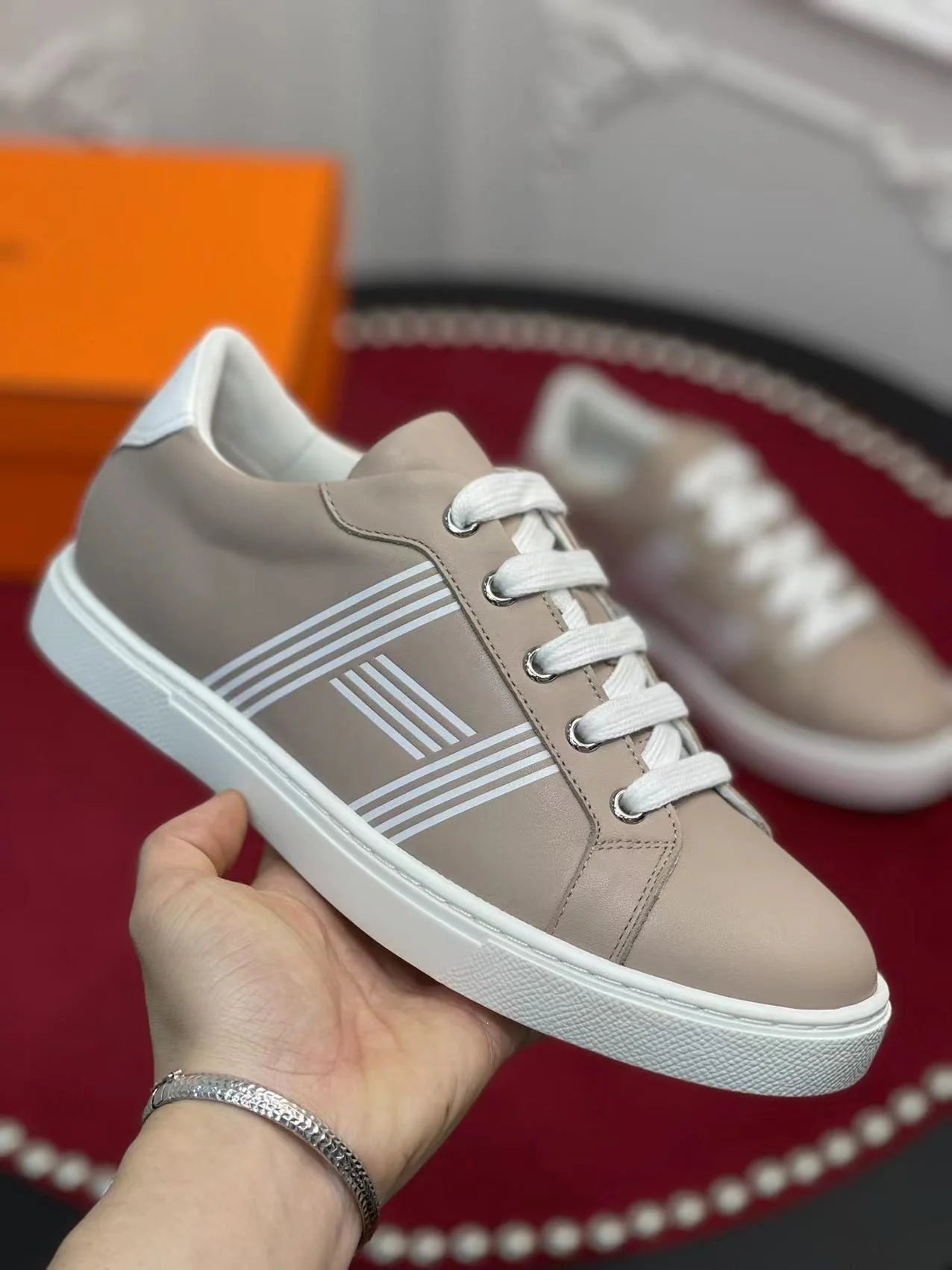 HERMES SNEAKER
