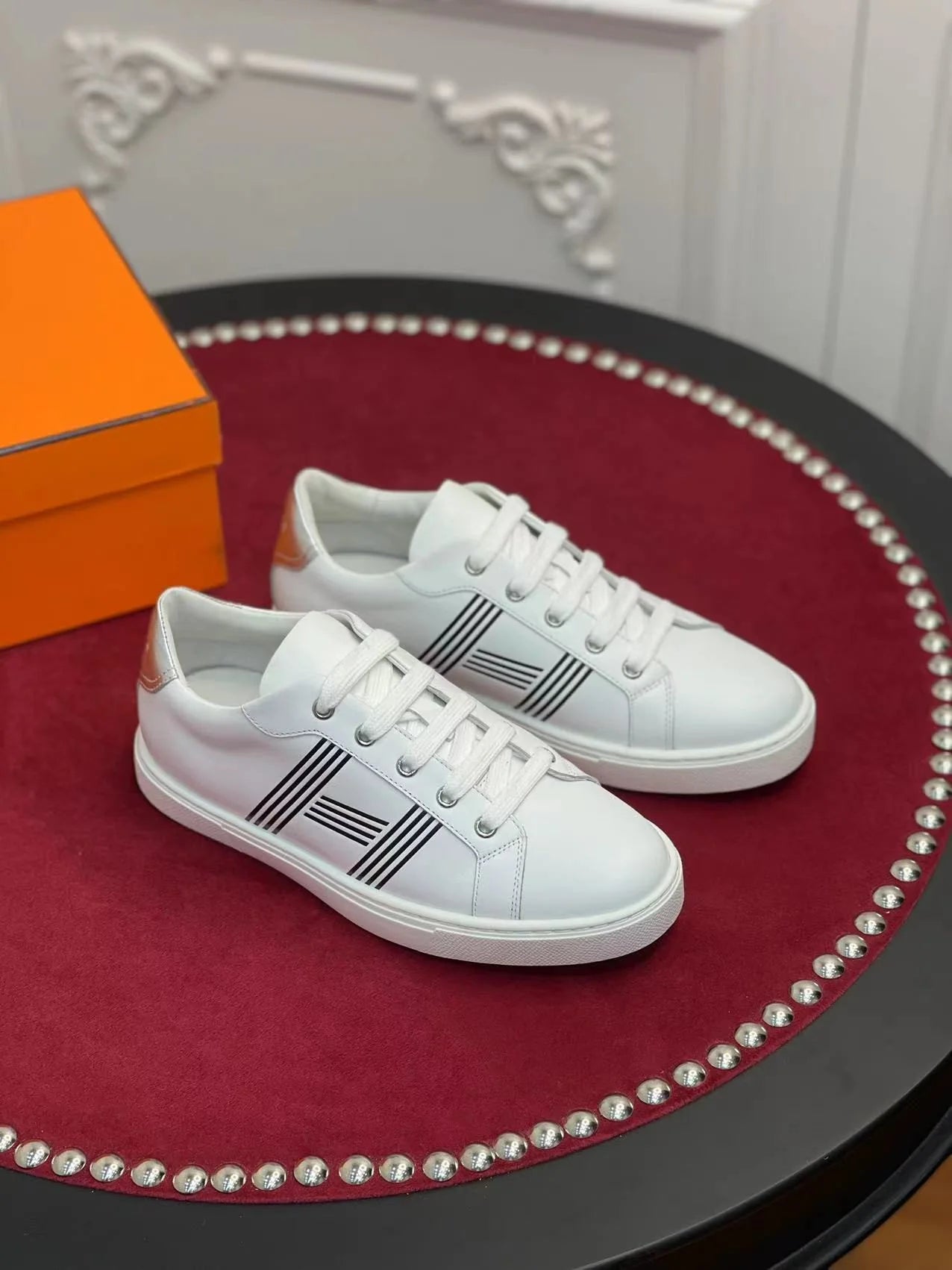 HERMES SNEAKER