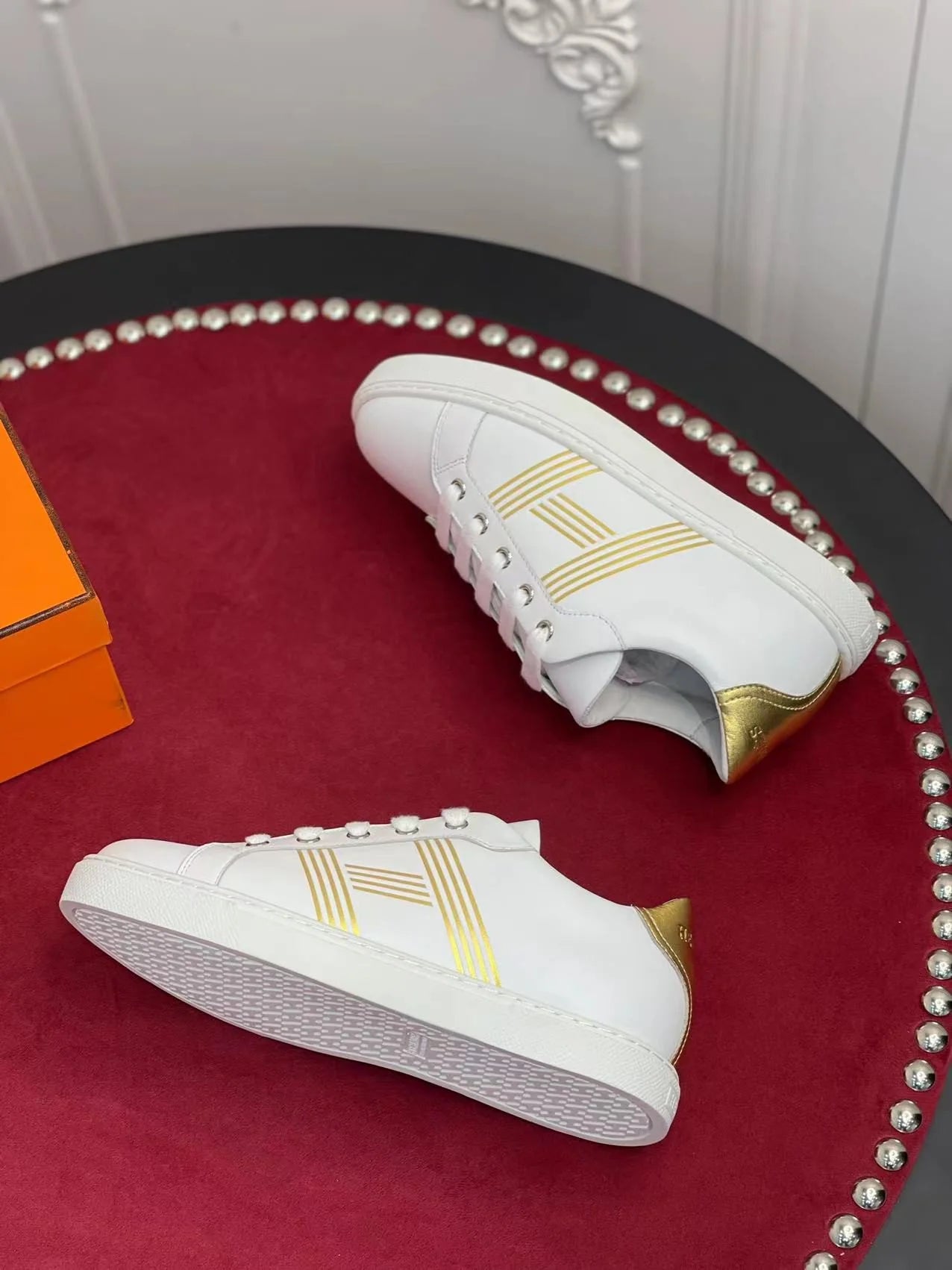 HERMES SNEAKER