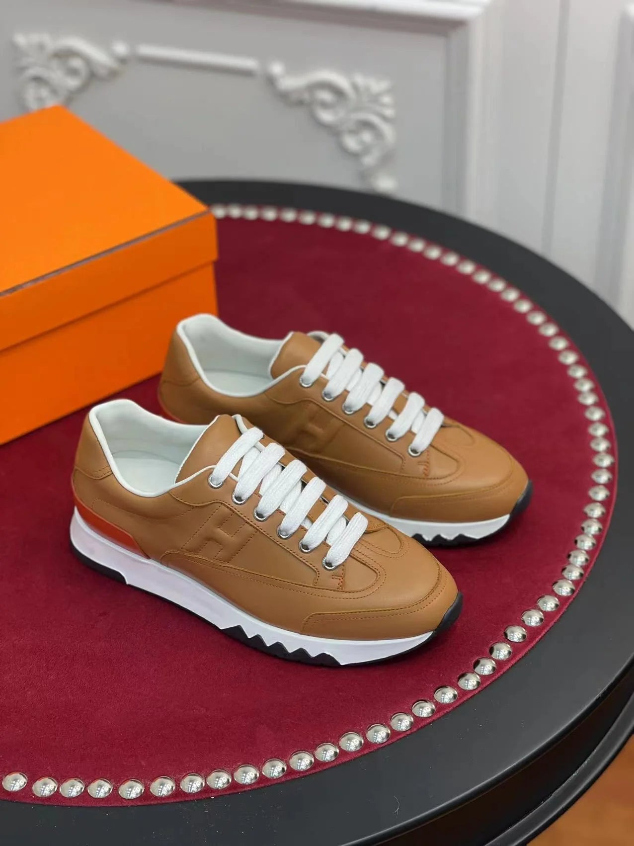 HERMES SNEAKER