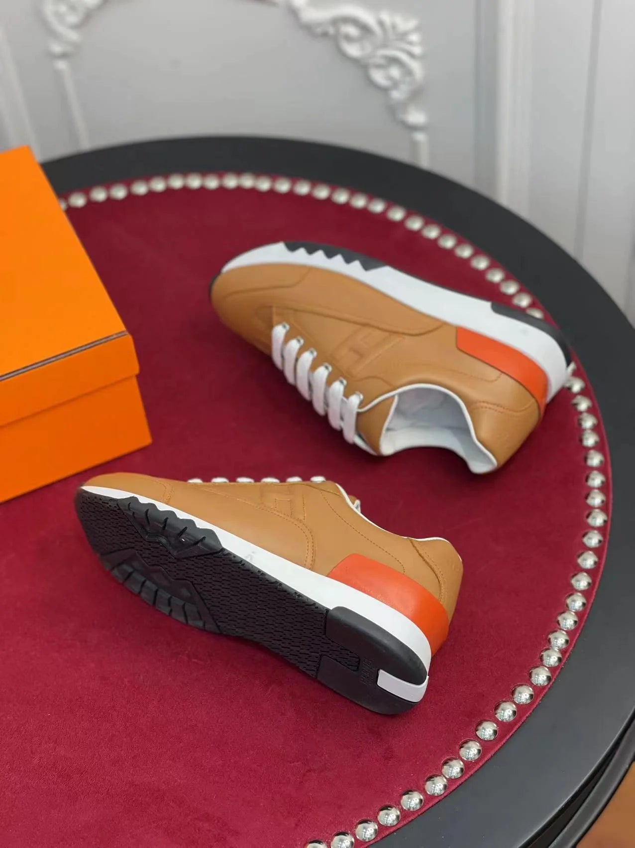 HERMES SNEAKER