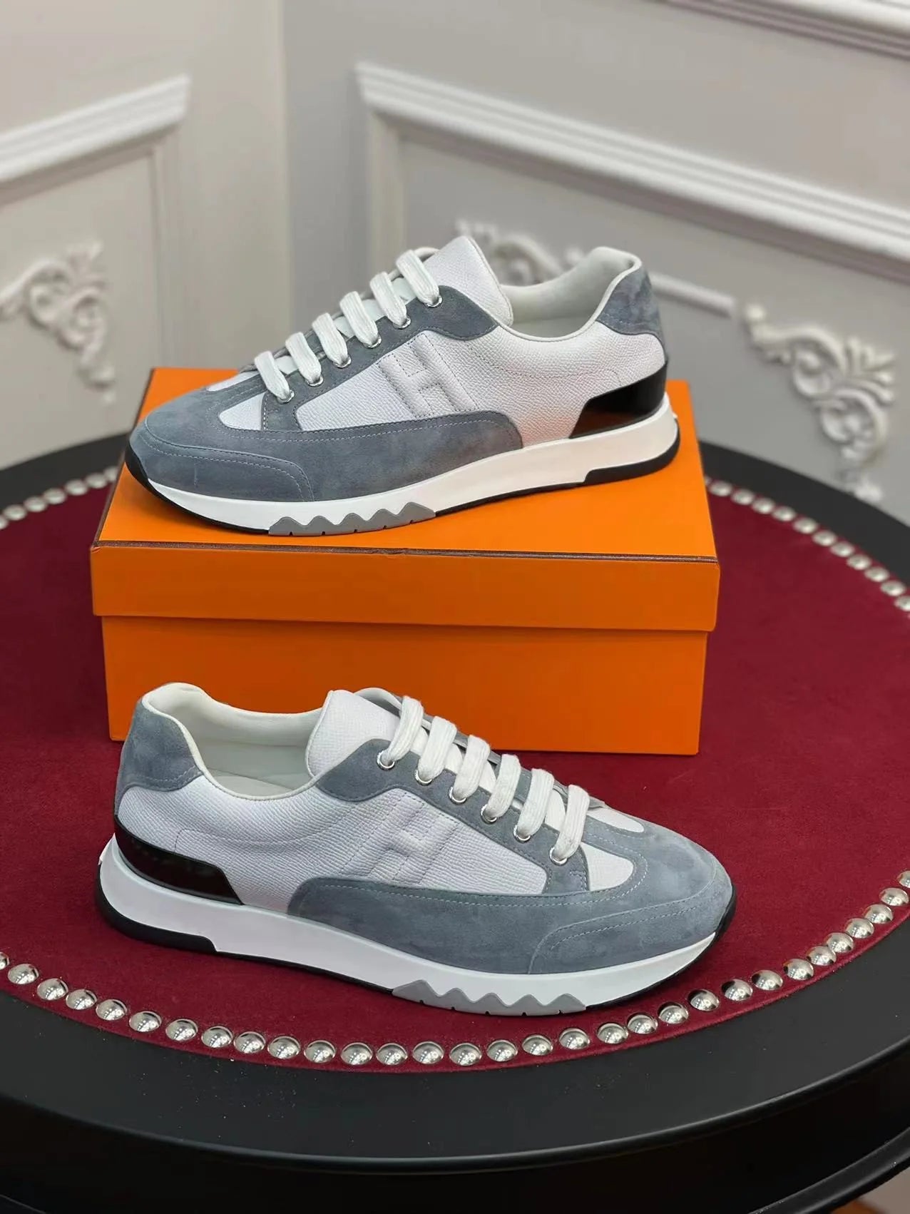 HERMES SNEAKER