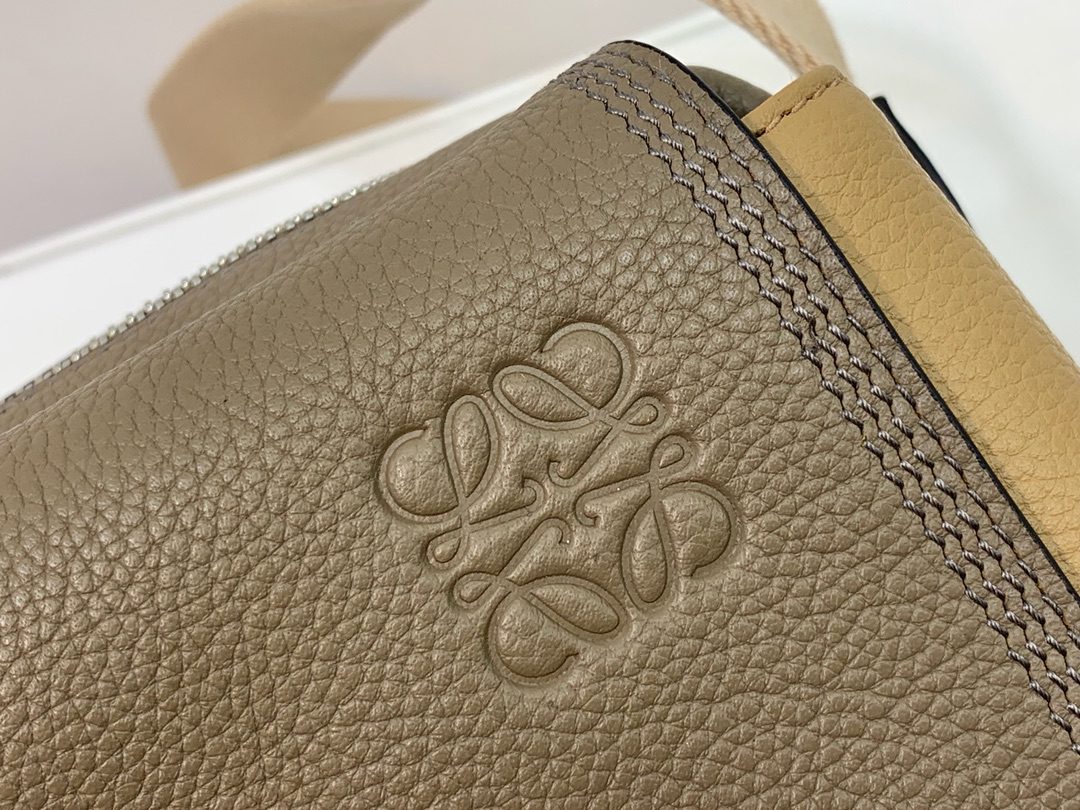 LOEWE BAG