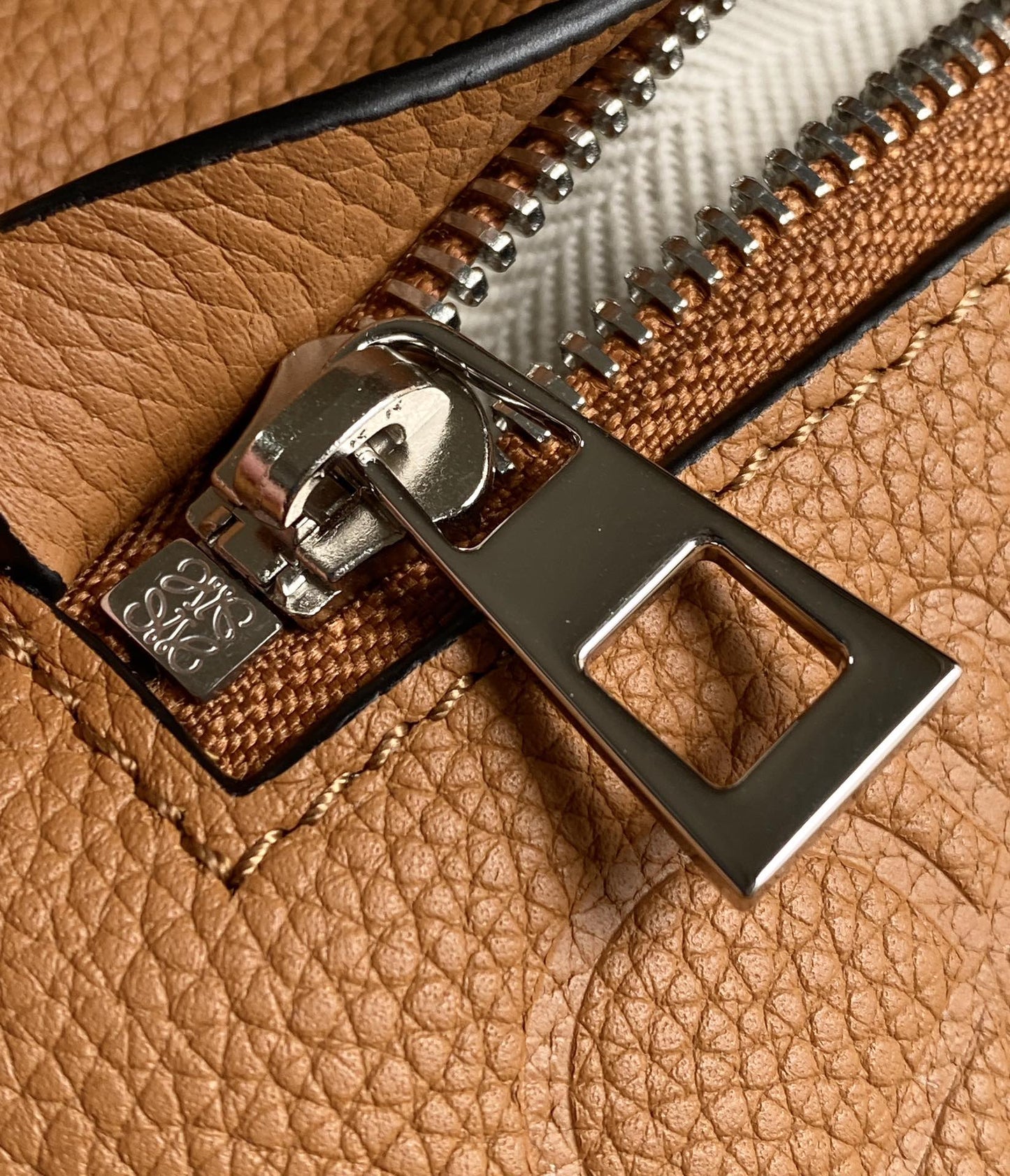 LOEWE BAG