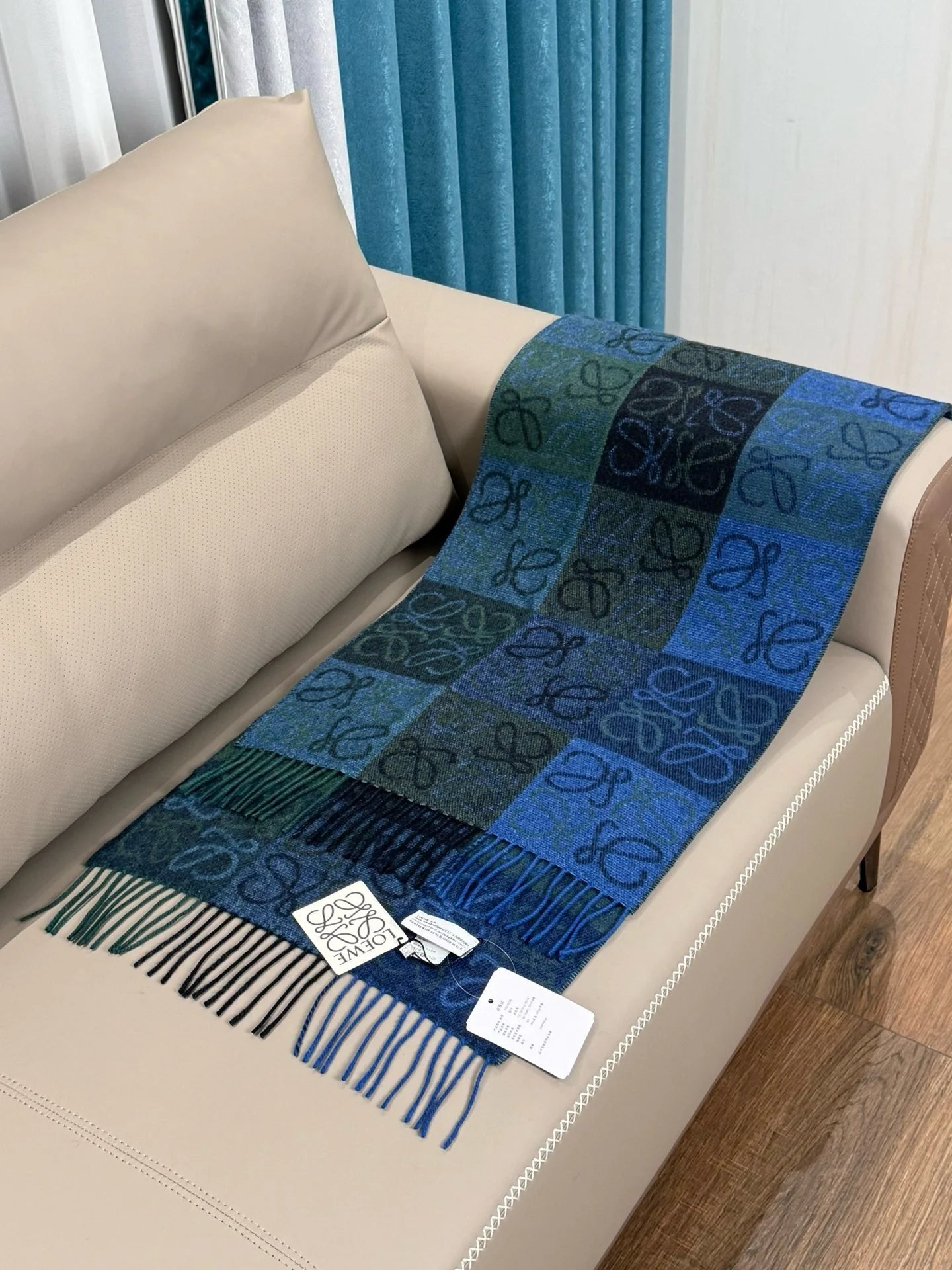 LOEWE SCARF