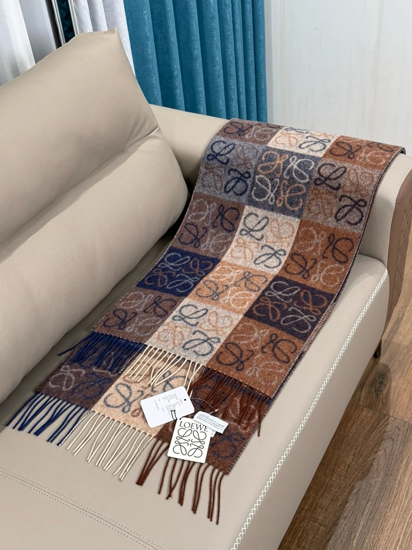LOEWE SCARF