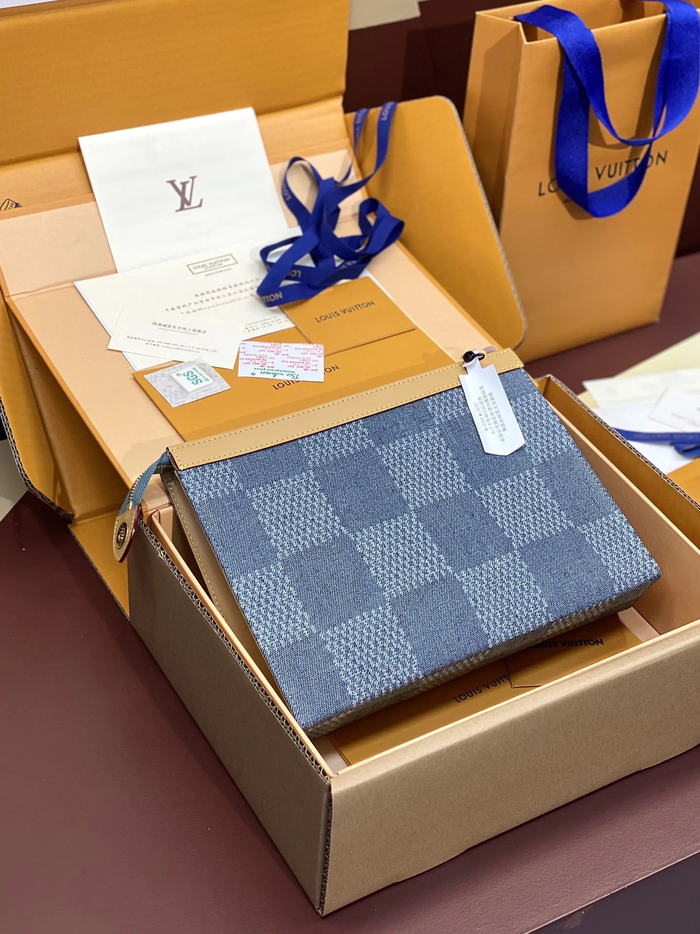 LV BAG