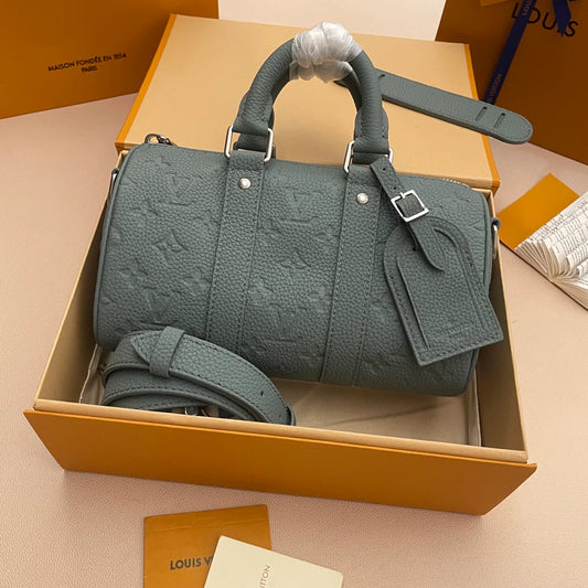 LV BAG M