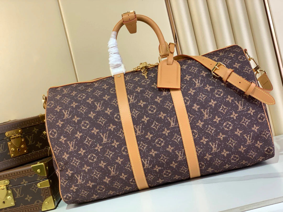 LV BAG M