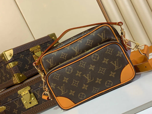 LV BAG M14016