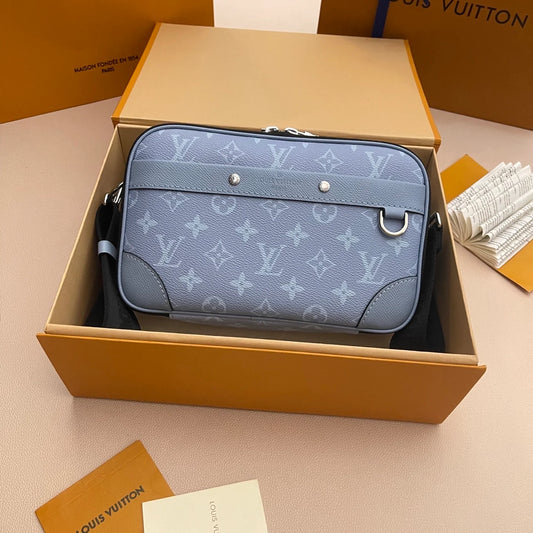 LV BAG M