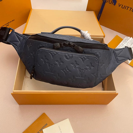 LV BAG M