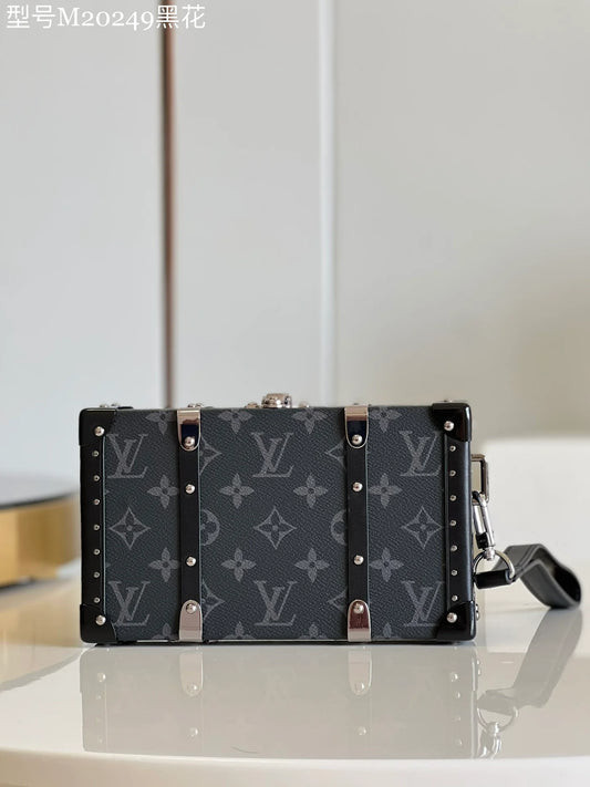 LV BAG M20249