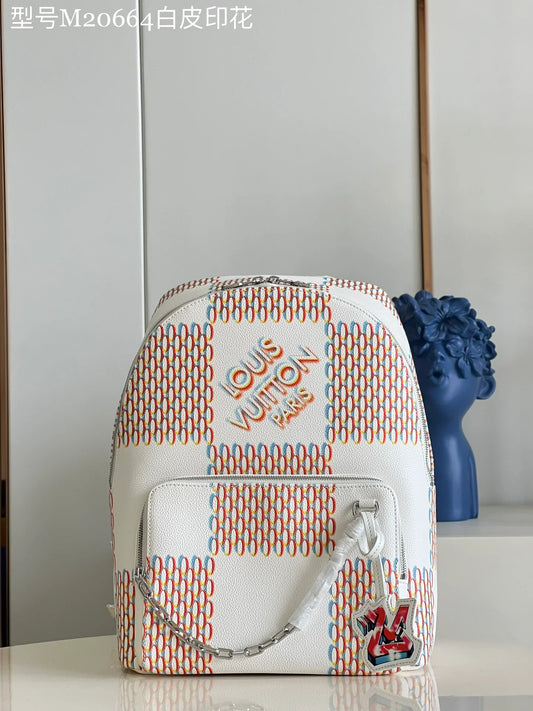 LV BAG M