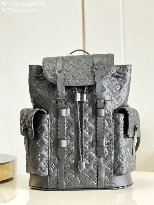 LV BAG M