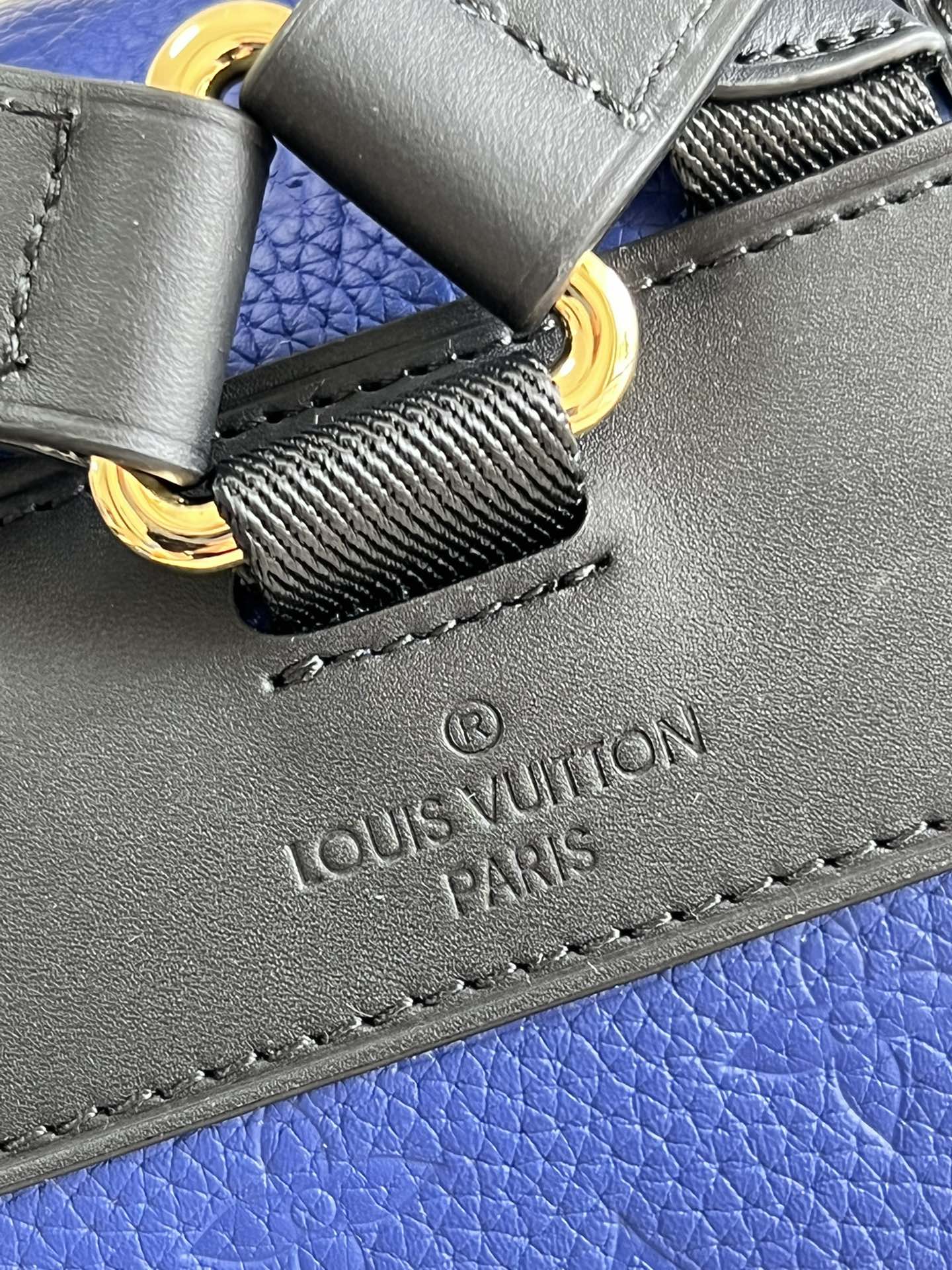 LV BAG M