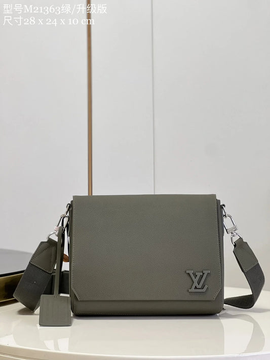 LV BAG M21363