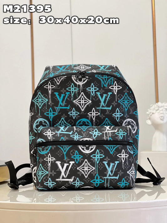 LV BAG M