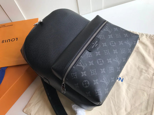 LV BAG M