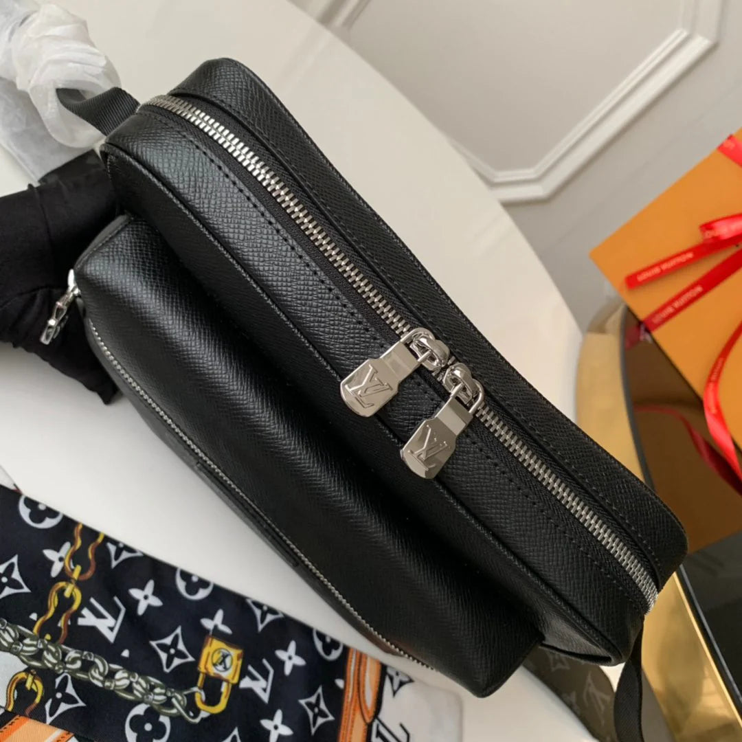 LV BAG M