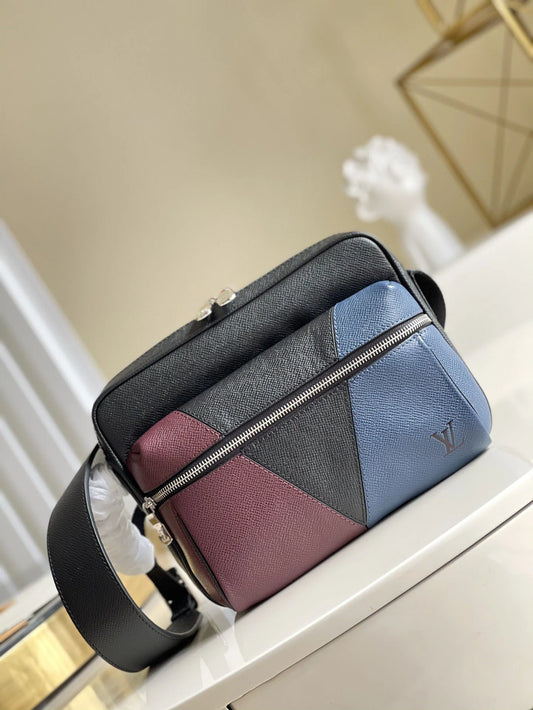 LV BAG M