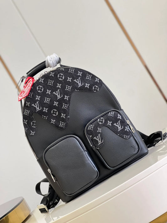 LV BAG M