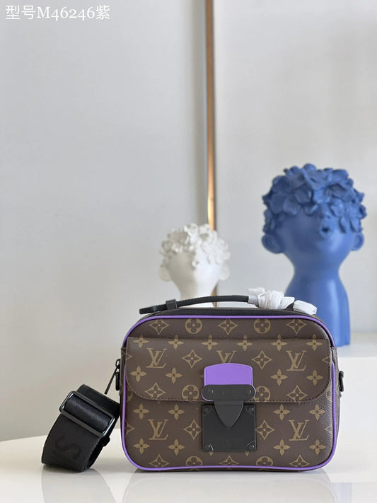 LV BAG M