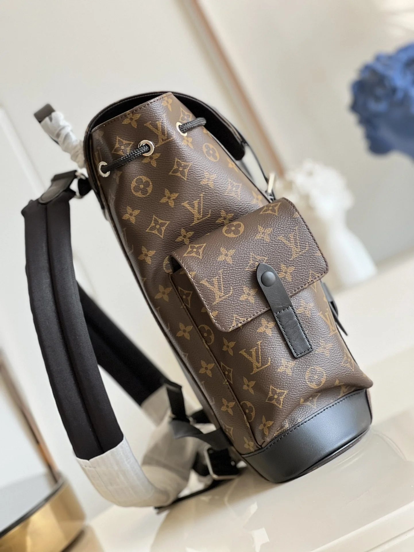 LV BAG M46247