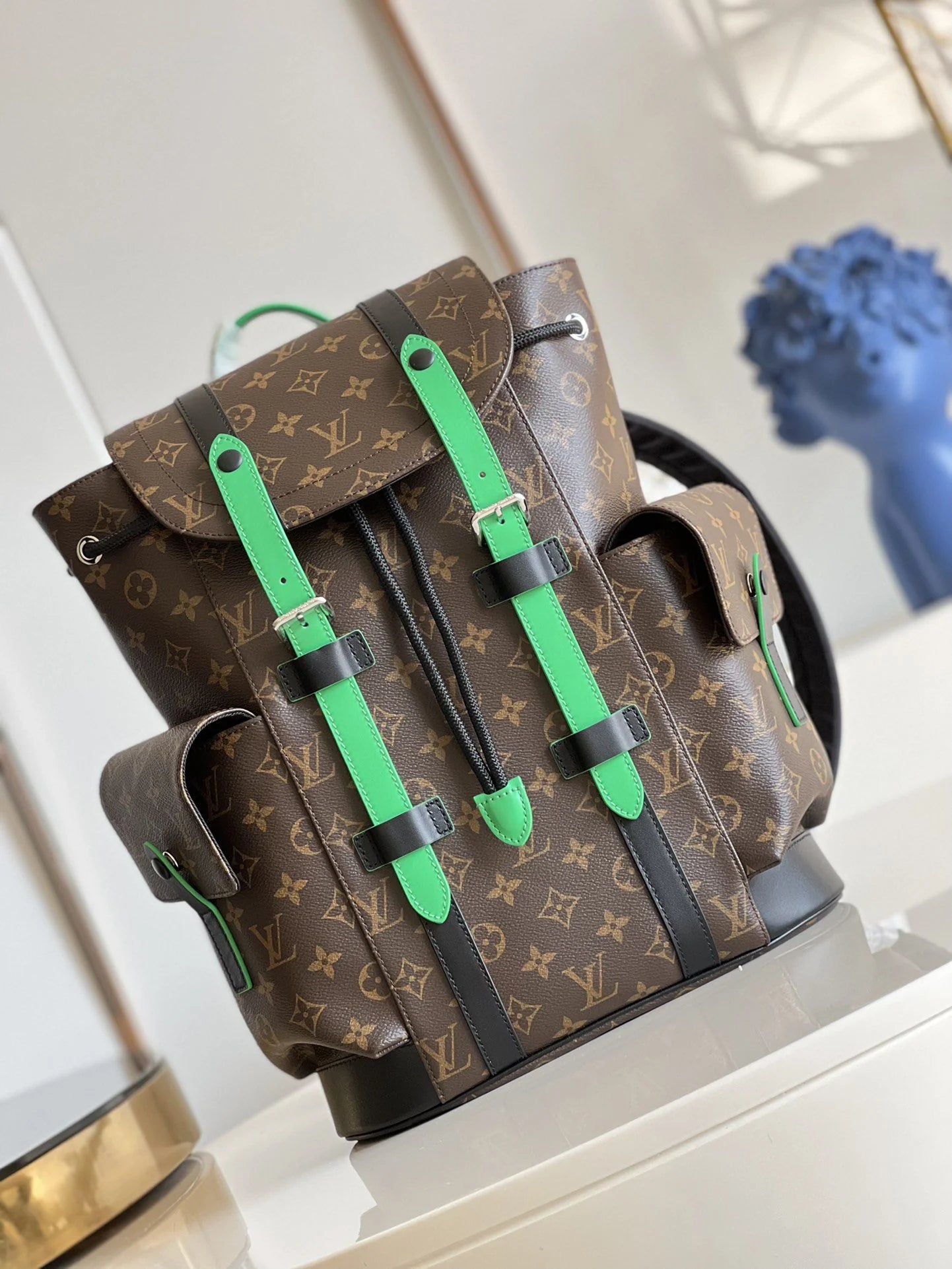 LV BAG M46247