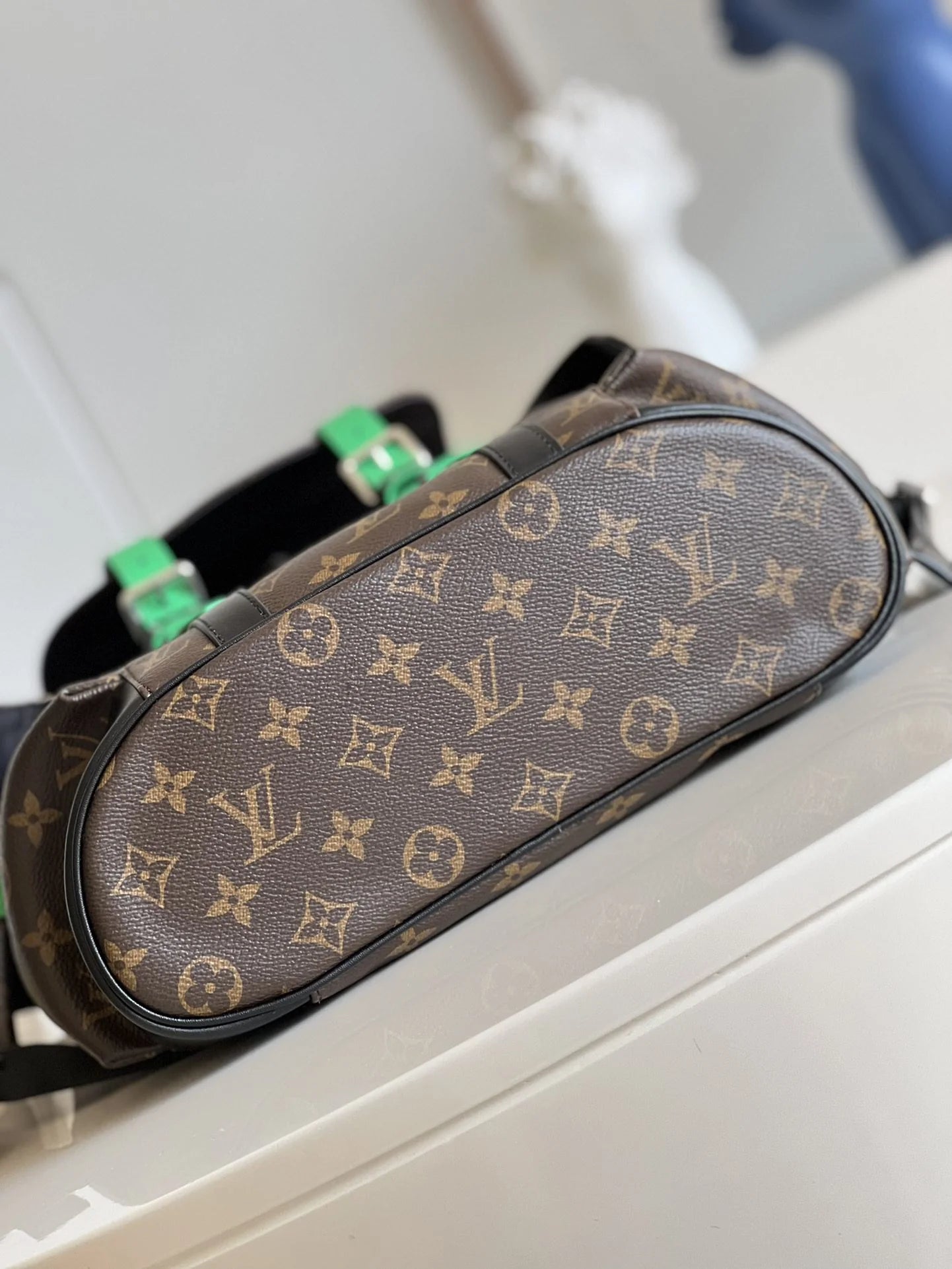LV BAG M46247