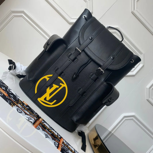 LV BAG M