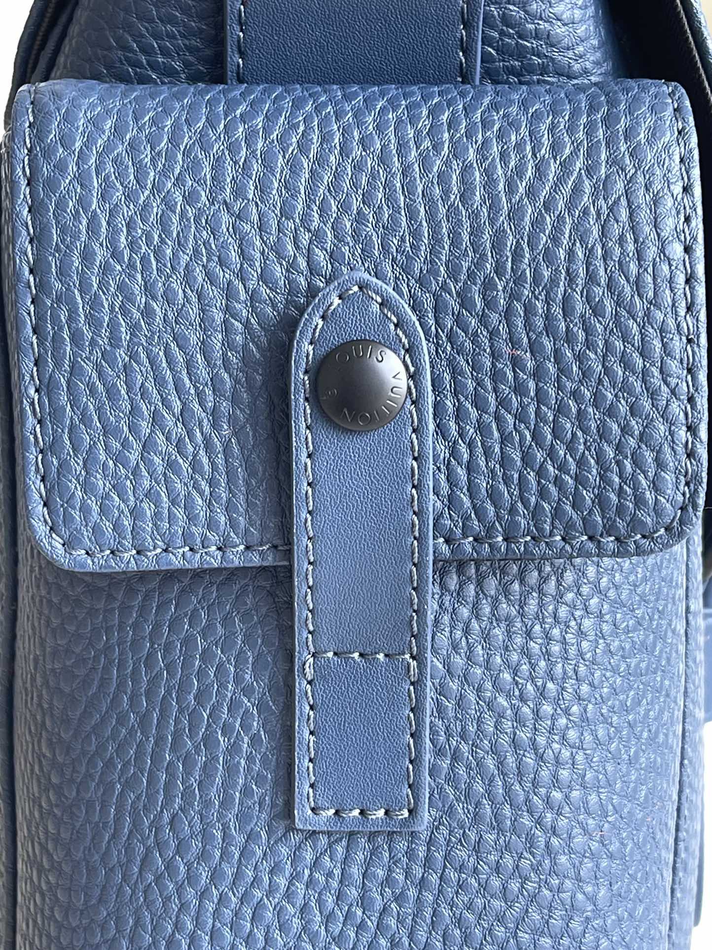 LV BAG M58494