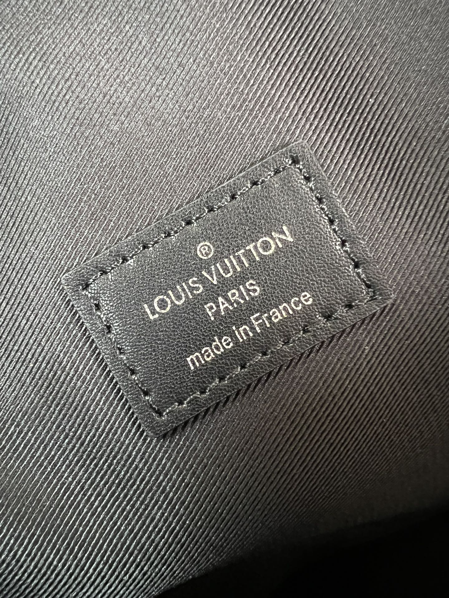 LV BAG M58664