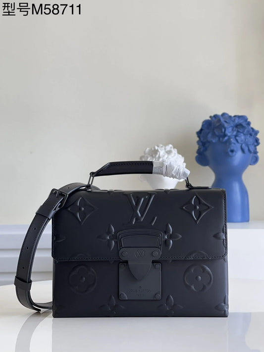 LV BAG M