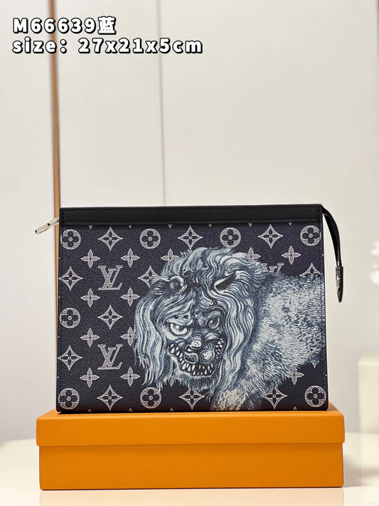 LV BAG M