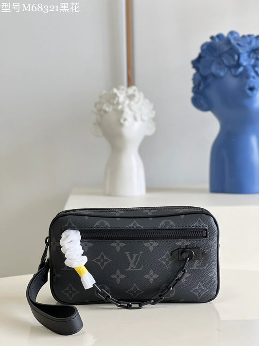 LV BAG M