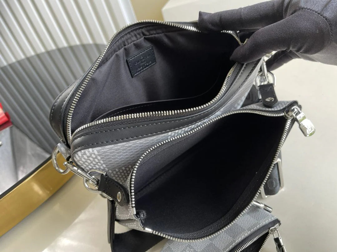 LV BAG M69443