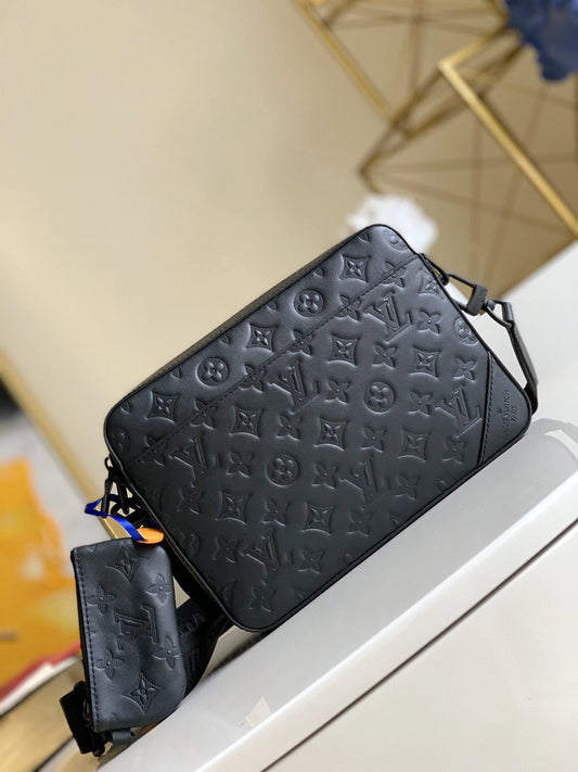 LV BAG M69827