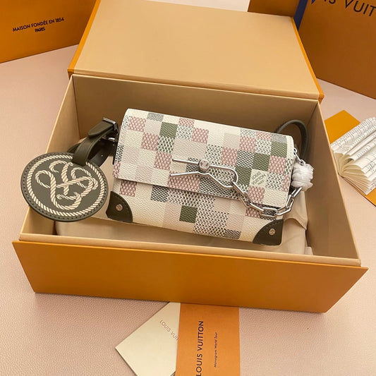 LV BAG N