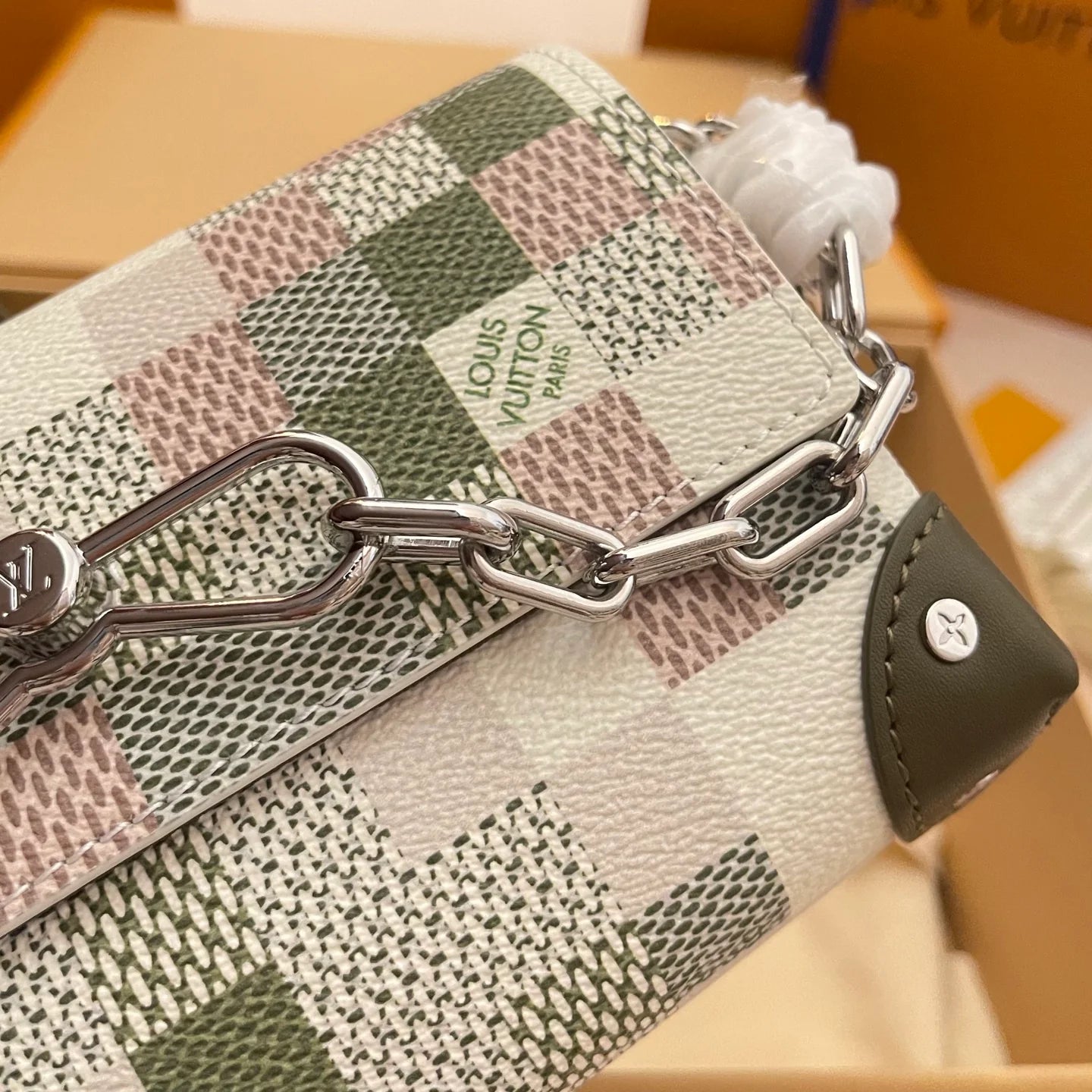 LV BAG N