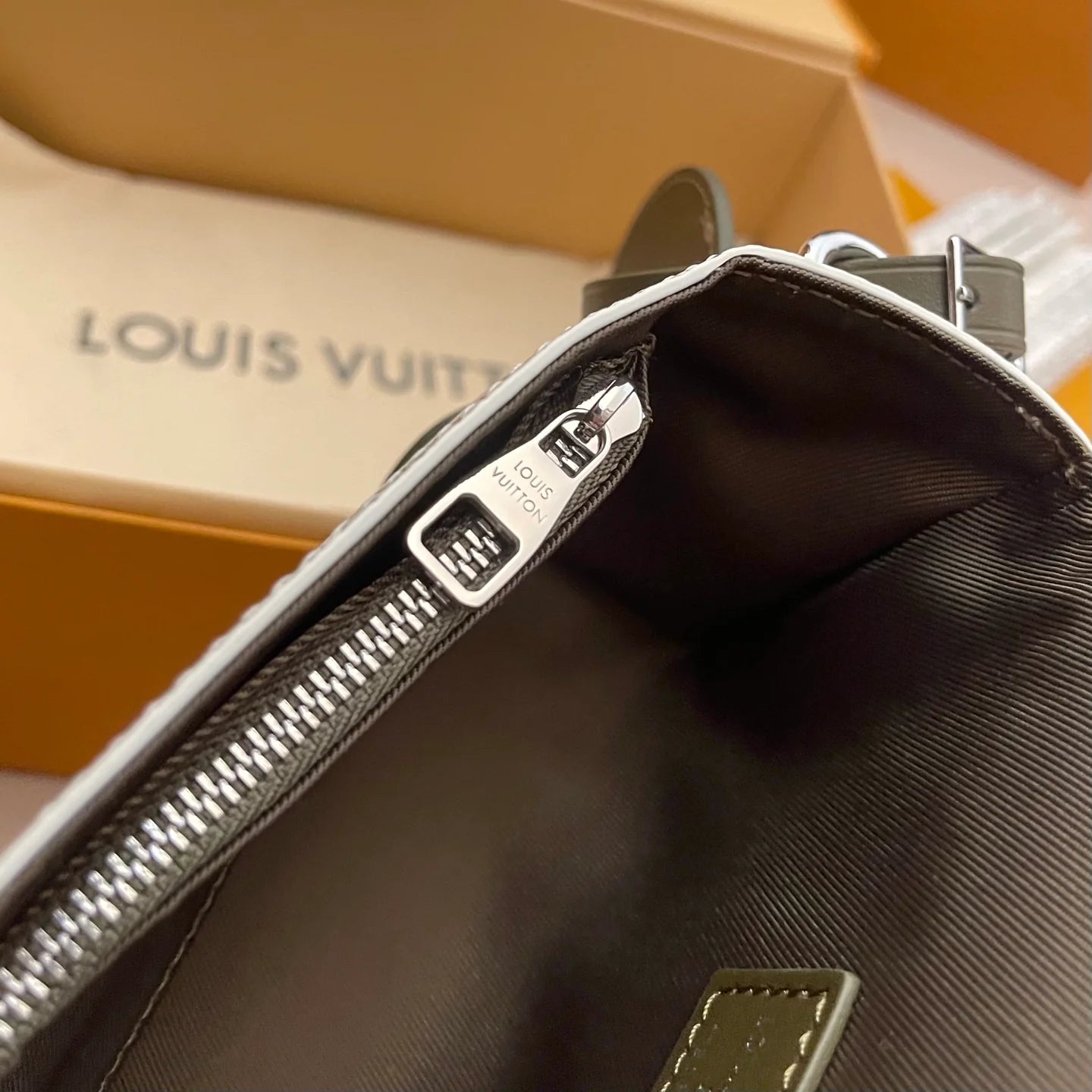 LV BAG N
