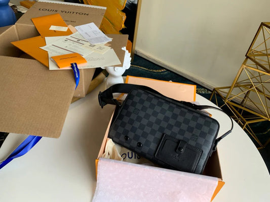LV BAG N