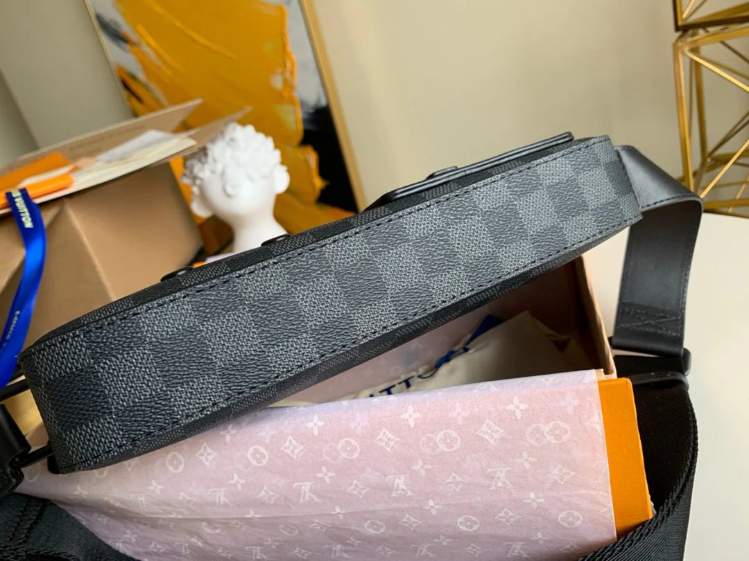 LV BAG N