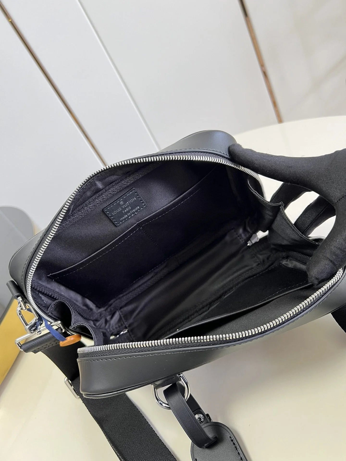 LV BAG N