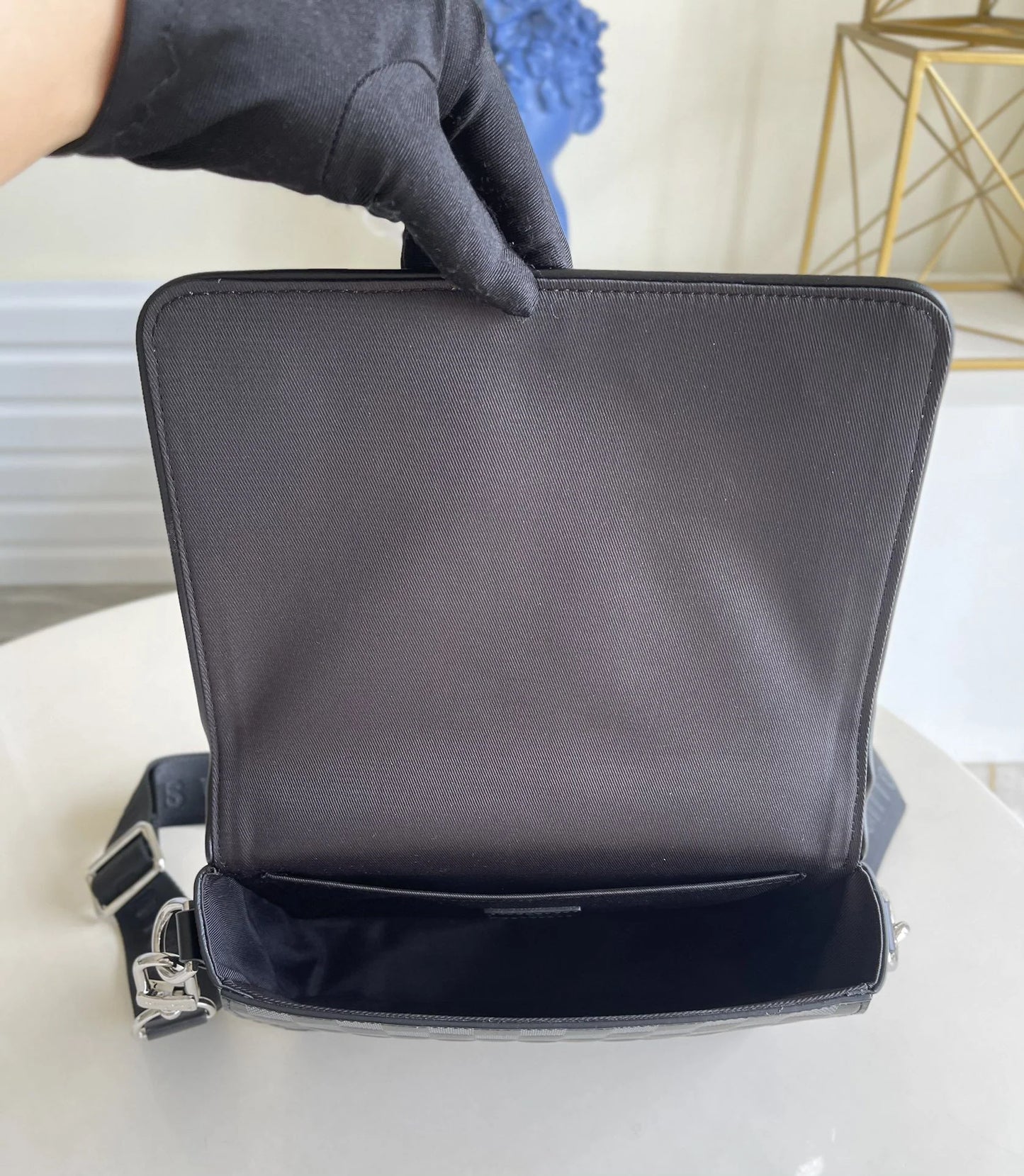 LV BAG N