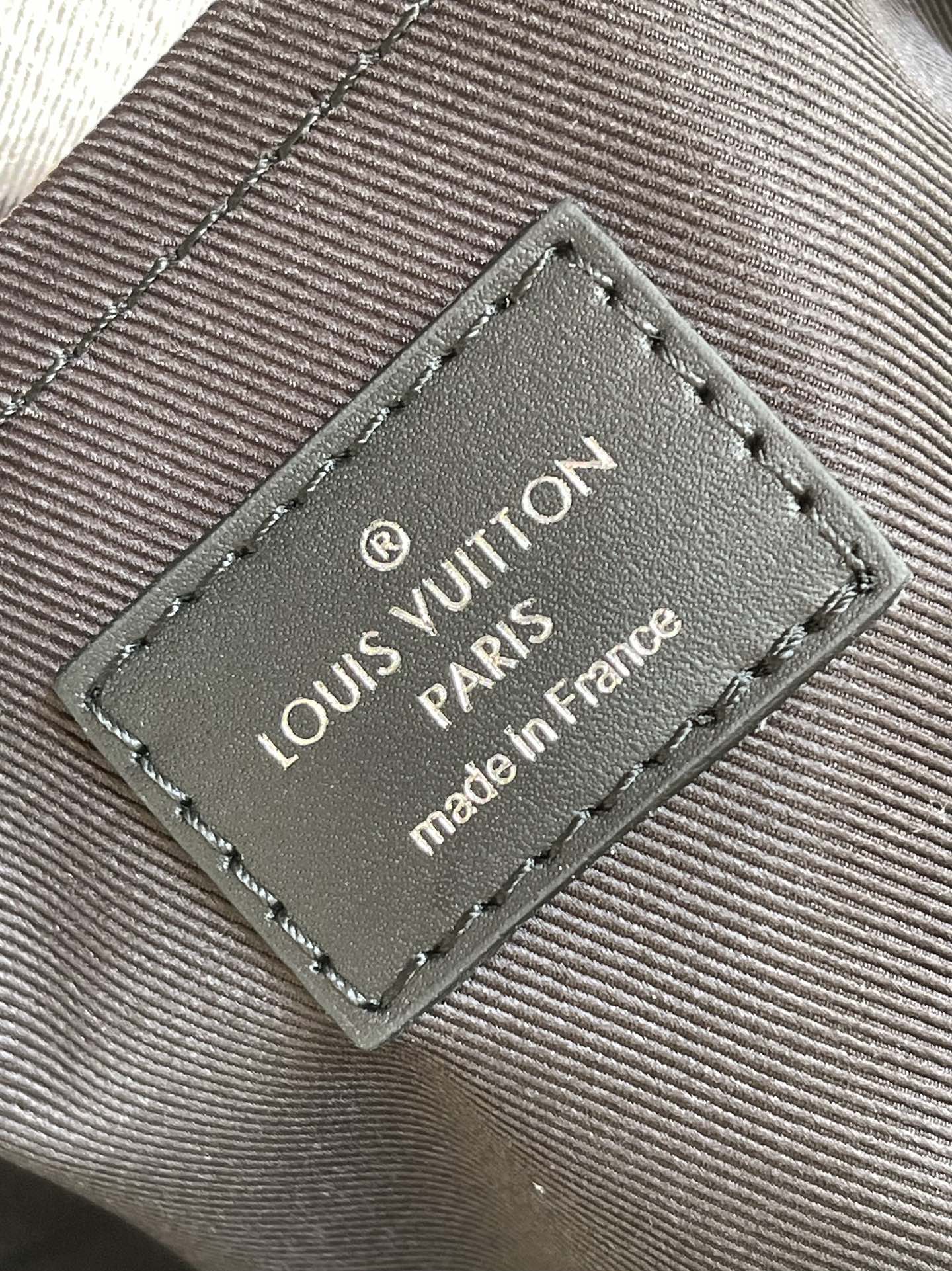 LV BAG N