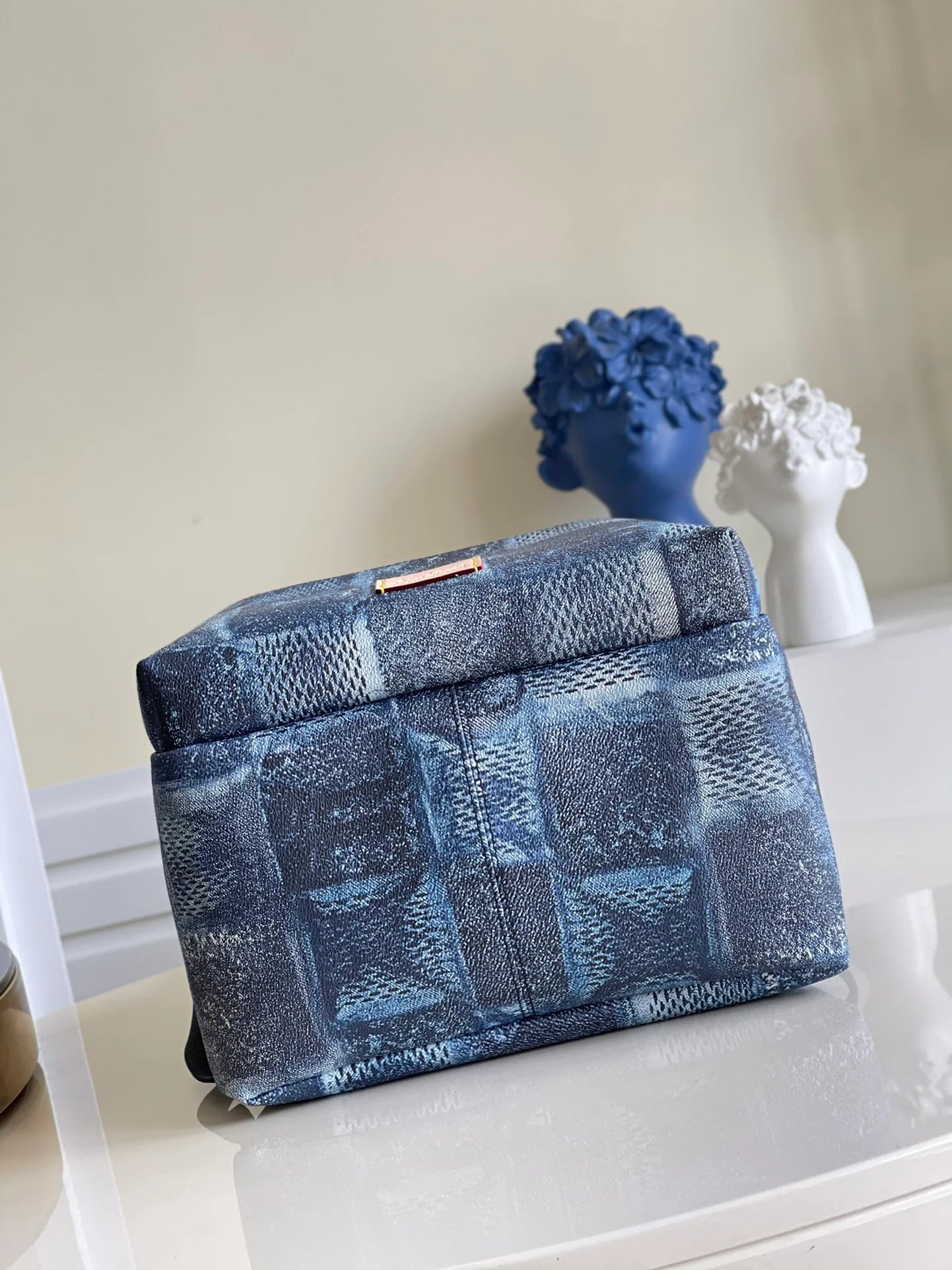 LV BAG N